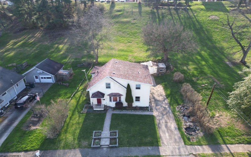 1 Pinnell Street, Buckhannon, West Virginia 26201, 4 Bedrooms Bedrooms, 10 Rooms Rooms,2 BathroomsBathrooms,Single Family Detached,For Sale,Pinnell,10163942