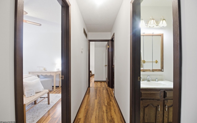 1104 Johnson Avenue, Bridgeport, West Virginia 26330, 3 Bedrooms Bedrooms, 7 Rooms Rooms,2 BathroomsBathrooms,Single Family Detached,For Sale,Johnson,10163941