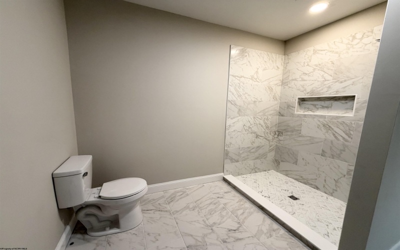 1228 Sabraton Avenue, Morgantown, West Virginia 26505, 3 Bedrooms Bedrooms, 5 Rooms Rooms,2 BathroomsBathrooms,Single Family Detached,For Sale,Sabraton,10163937