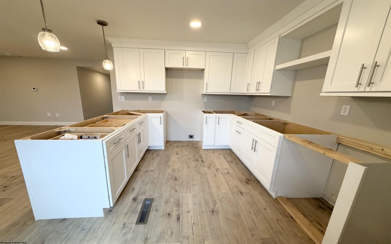 1228 Sabraton Avenue, Morgantown, West Virginia 26505, 3 Bedrooms Bedrooms, 5 Rooms Rooms,2 BathroomsBathrooms,Single Family Detached,For Sale,Sabraton,10163937