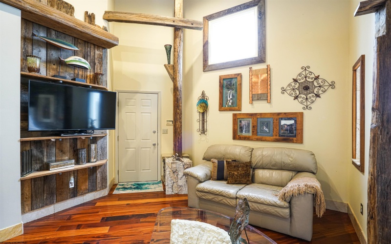 422 Carol Street, Buckhannon, West Virginia 26201, 4 Bedrooms Bedrooms, 11 Rooms Rooms,3 BathroomsBathrooms,Single Family Detached,For Sale,Carol,10163945