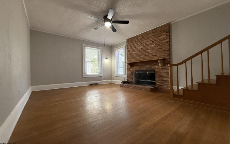 310 Spring Avenue, Clarksburg, West Virginia 26301, 5 Bedrooms Bedrooms, 12 Rooms Rooms,2 BathroomsBathrooms,Single Family Detached,For Sale,Spring,10163944