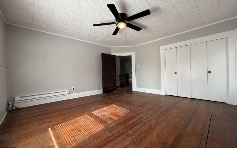 310 Spring Avenue, Clarksburg, West Virginia 26301, 5 Bedrooms Bedrooms, 12 Rooms Rooms,2 BathroomsBathrooms,Single Family Detached,For Sale,Spring,10163944