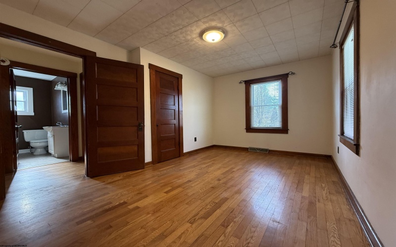 310 Spring Avenue, Clarksburg, West Virginia 26301, 5 Bedrooms Bedrooms, 12 Rooms Rooms,2 BathroomsBathrooms,Single Family Detached,For Sale,Spring,10163944