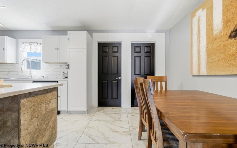 916 Cottonwood Court, Morgantown, West Virginia 26505, 3 Bedrooms Bedrooms, 6 Rooms Rooms,2 BathroomsBathrooms,Single Family Detached,For Sale,Cottonwood,10163969 916 Cottonwood Court, Morgantown, West Virginia 26505, 3 Bedrooms Bedrooms, 6 Rooms Rooms,2 BathroomsBathrooms,Single Family Detached,For Sale,Cottonwood,10163969