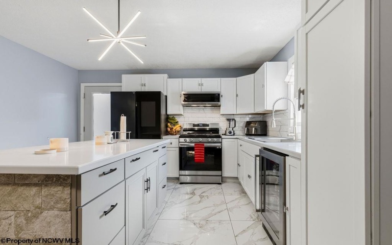 916 Cottonwood Court, Morgantown, West Virginia 26505, 3 Bedrooms Bedrooms, 6 Rooms Rooms,2 BathroomsBathrooms,Single Family Detached,For Sale,Cottonwood,10163969 916 Cottonwood Court, Morgantown, West Virginia 26505, 3 Bedrooms Bedrooms, 6 Rooms Rooms,2 BathroomsBathrooms,Single Family Detached,For Sale,Cottonwood,10163969