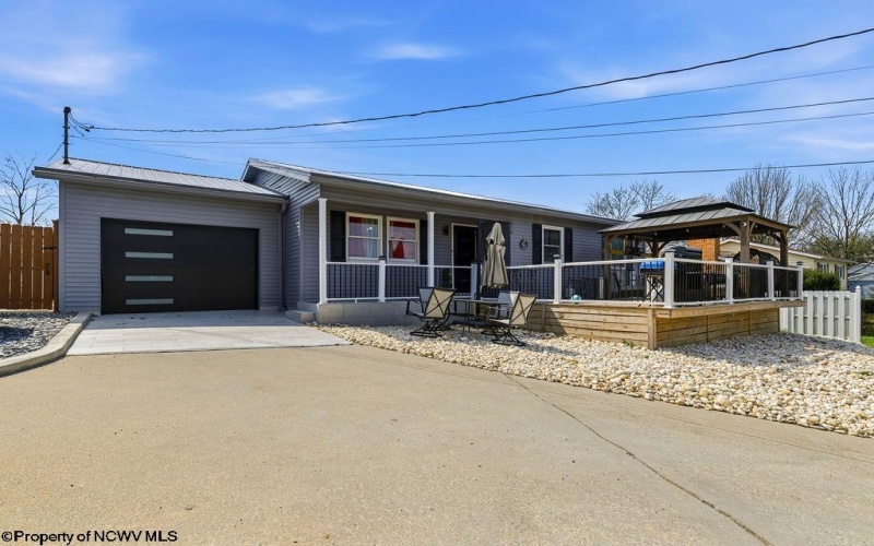 916 Cottonwood Court, Morgantown, West Virginia 26505, 3 Bedrooms Bedrooms, 6 Rooms Rooms,2 BathroomsBathrooms,Single Family Detached,For Sale,Cottonwood,10163969 916 Cottonwood Court, Morgantown, West Virginia 26505, 3 Bedrooms Bedrooms, 6 Rooms Rooms,2 BathroomsBathrooms,Single Family Detached,For Sale,Cottonwood,10163969