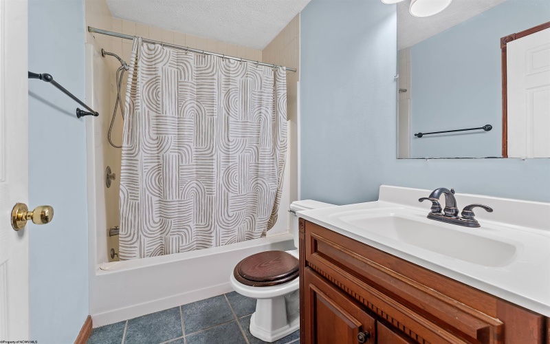 135 Lough Street, Westover, West Virginia 26501, 2 Bedrooms Bedrooms, 5 Rooms Rooms,1 BathroomBathrooms,Single Family Attached,For Sale,Lough,10163953