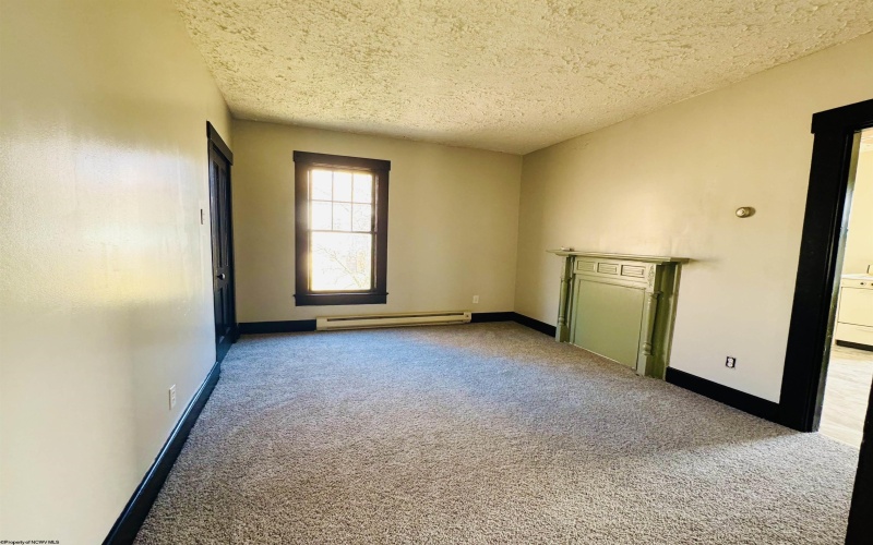 230 Locust Avenue, Fairmont, West Virginia 26554, ,Multi-unit/income,For Sale,Locust,10161063