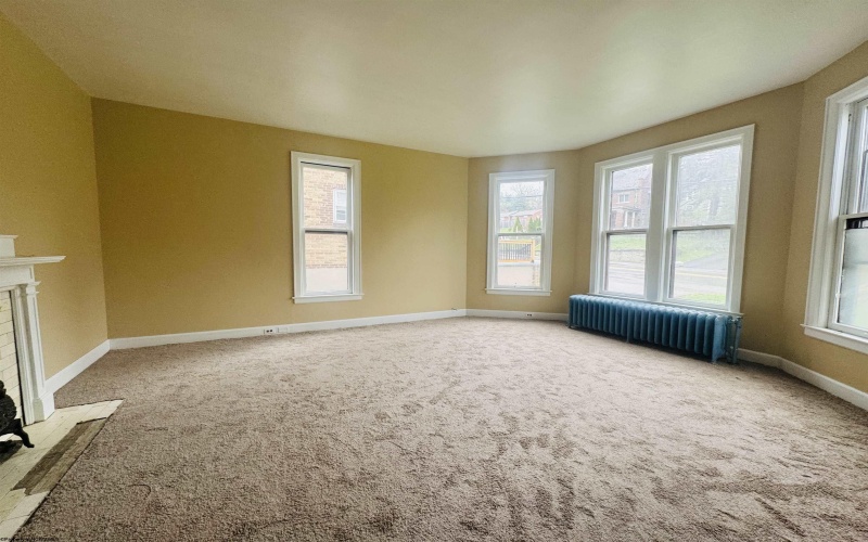 230 Locust Avenue, Fairmont, West Virginia 26554, ,Multi-unit/income,For Sale,Locust,10161063