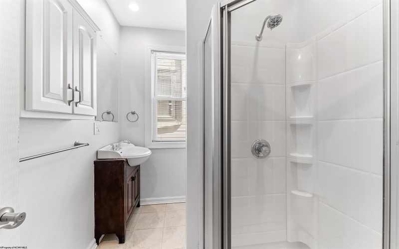 330-332 Demain Avenue, Morgantown, West Virginia 26501, ,Multi-unit/income,For Sale,Demain,10163959