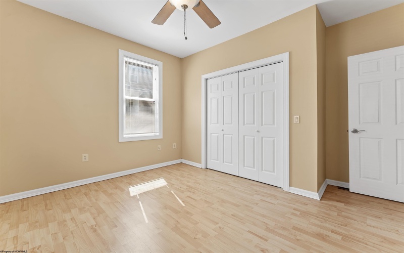 330-332 Demain Avenue, Morgantown, West Virginia 26501, ,Multi-unit/income,For Sale,Demain,10163959