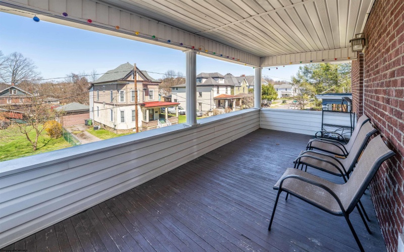 330-332 Demain Avenue, Morgantown, West Virginia 26501, ,Multi-unit/income,For Sale,Demain,10163959