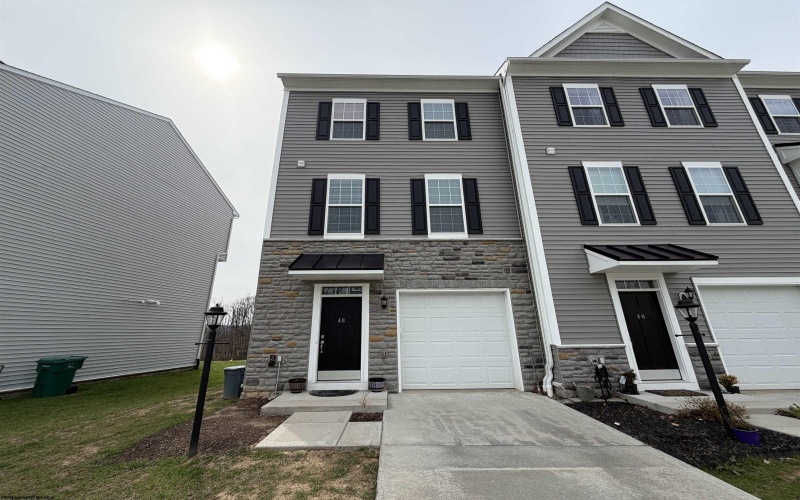 48 Dover Court, Bridgeport, West Virginia 26330, 3 Bedrooms Bedrooms, 5 Rooms Rooms,3 BathroomsBathrooms,Residential Rentals,For Rent,Dover,10163962