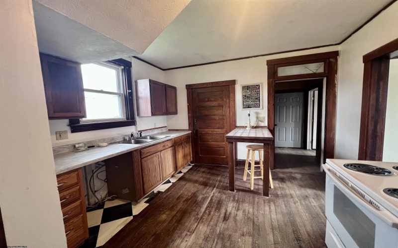 118 Wilson Street, Elkins, West Virginia 26241, 3 Bedrooms Bedrooms, 10 Rooms Rooms,2 BathroomsBathrooms,Single Family Detached,For Sale,Wilson,10163965