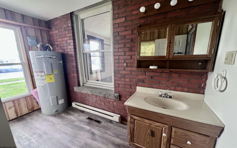 118 Wilson Street, Elkins, West Virginia 26241, 3 Bedrooms Bedrooms, 10 Rooms Rooms,2 BathroomsBathrooms,Single Family Detached,For Sale,Wilson,10163965