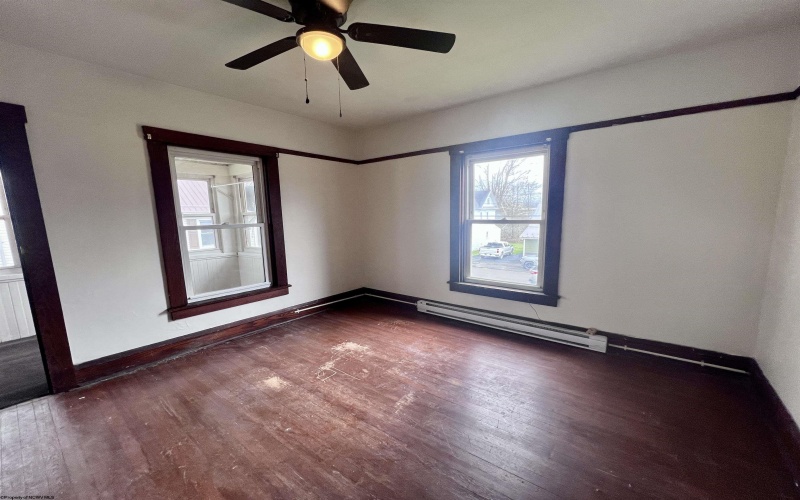 118 Wilson Street, Elkins, West Virginia 26241, 3 Bedrooms Bedrooms, 10 Rooms Rooms,2 BathroomsBathrooms,Single Family Detached,For Sale,Wilson,10163965