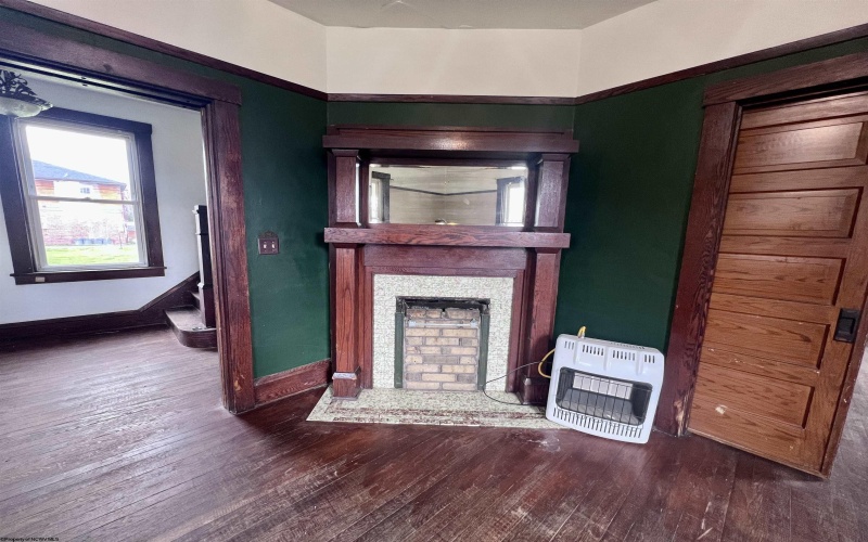 118 Wilson Street, Elkins, West Virginia 26241, 3 Bedrooms Bedrooms, 10 Rooms Rooms,2 BathroomsBathrooms,Single Family Detached,For Sale,Wilson,10163965