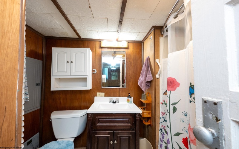 139 Ramp Hollow Road, Pursglove, West Virginia 26546, 2 Bedrooms Bedrooms, 6 Rooms Rooms,1 BathroomBathrooms,Single Family Detached,For Sale,Ramp Hollow,10163961 139 Ramp Hollow Road, Pursglove, West Virginia 26546, 2 Bedrooms Bedrooms, 6 Rooms Rooms,1 BathroomBathrooms,Single Family Detached,For Sale,Ramp Hollow,10163961