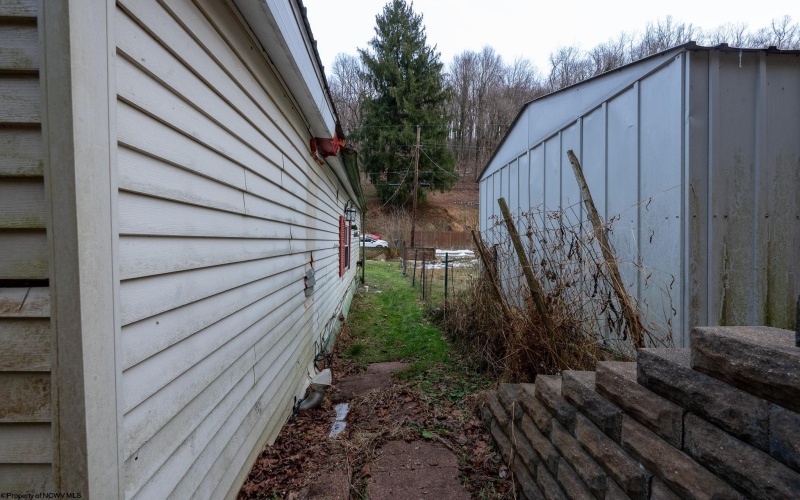 139 Ramp Hollow Road, Pursglove, West Virginia 26546, 2 Bedrooms Bedrooms, 6 Rooms Rooms,1 BathroomBathrooms,Single Family Detached,For Sale,Ramp Hollow,10163961 139 Ramp Hollow Road, Pursglove, West Virginia 26546, 2 Bedrooms Bedrooms, 6 Rooms Rooms,1 BathroomBathrooms,Single Family Detached,For Sale,Ramp Hollow,10163961