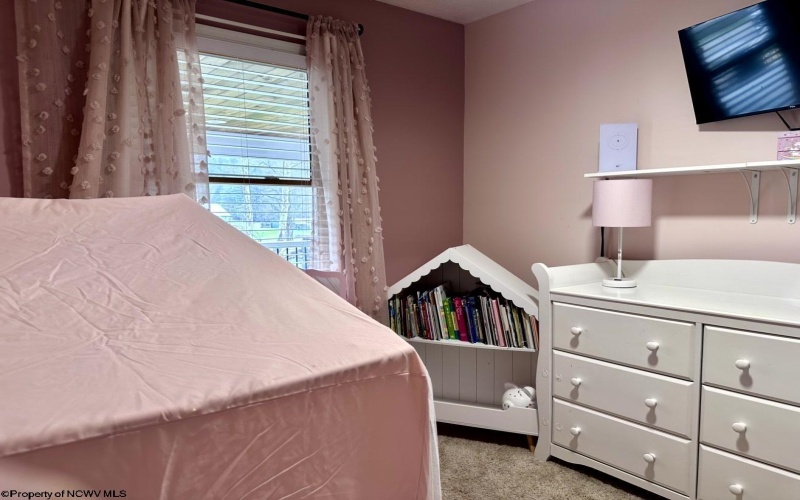 4243 Independence Road, Independence, West Virginia 26374, 6 Bedrooms Bedrooms, 10 Rooms Rooms,2 BathroomsBathrooms,Single Family Detached,For Sale,Independence,10163958 4243 Independence Road, Independence, West Virginia 26374, 6 Bedrooms Bedrooms, 10 Rooms Rooms,2 BathroomsBathrooms,Single Family Detached,For Sale,Independence,10163958