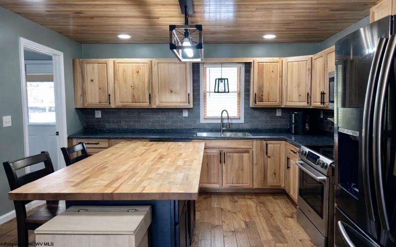 4243 Independence Road, Independence, West Virginia 26374, 6 Bedrooms Bedrooms, 10 Rooms Rooms,2 BathroomsBathrooms,Single Family Detached,For Sale,Independence,10163958 4243 Independence Road, Independence, West Virginia 26374, 6 Bedrooms Bedrooms, 10 Rooms Rooms,2 BathroomsBathrooms,Single Family Detached,For Sale,Independence,10163958