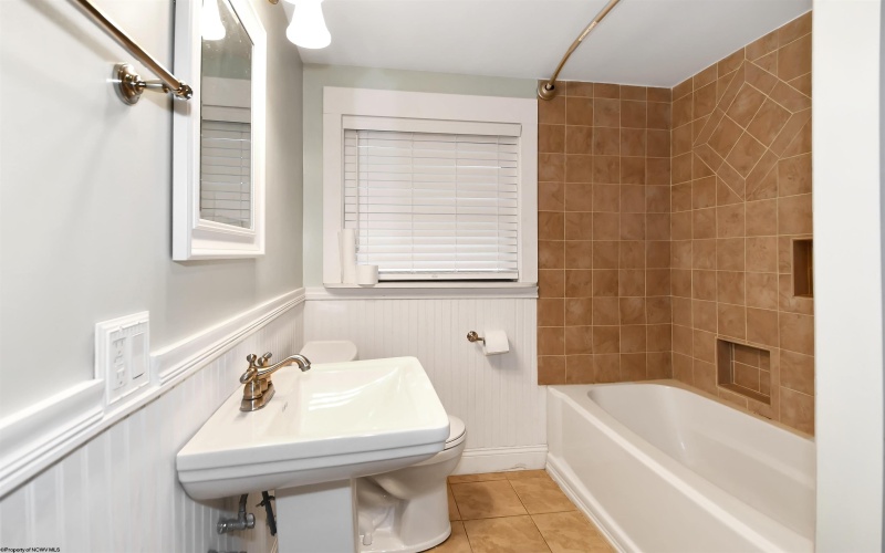 583 Summer School Road, Morgantown, West Virginia 26508, 2 Bedrooms Bedrooms, 7 Rooms Rooms,2 BathroomsBathrooms,Single Family Detached,For Sale,Summer School,10163947