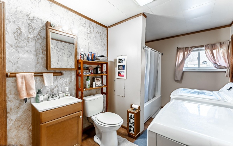 776 Statler Run Road, Fairview, West Virginia 26570, 3 Bedrooms Bedrooms, 7 Rooms Rooms,1 BathroomBathrooms,Single Family Detached,For Sale,Statler Run,10163948 776 Statler Run Road, Fairview, West Virginia 26570, 3 Bedrooms Bedrooms, 7 Rooms Rooms,1 BathroomBathrooms,Single Family Detached,For Sale,Statler Run,10163948