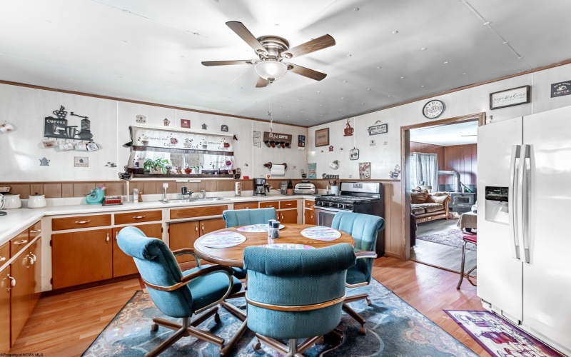 776 Statler Run Road, Fairview, West Virginia 26570, 3 Bedrooms Bedrooms, 7 Rooms Rooms,1 BathroomBathrooms,Single Family Detached,For Sale,Statler Run,10163948 776 Statler Run Road, Fairview, West Virginia 26570, 3 Bedrooms Bedrooms, 7 Rooms Rooms,1 BathroomBathrooms,Single Family Detached,For Sale,Statler Run,10163948