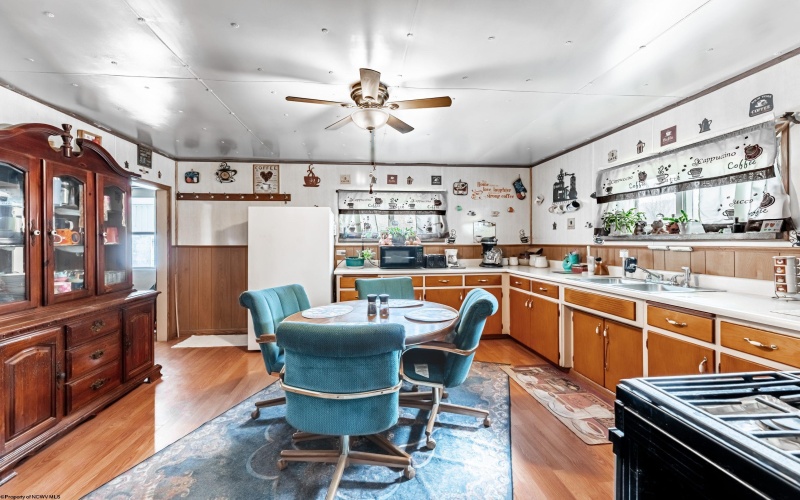 776 Statler Run Road, Fairview, West Virginia 26570, 3 Bedrooms Bedrooms, 7 Rooms Rooms,1 BathroomBathrooms,Single Family Detached,For Sale,Statler Run,10163948 776 Statler Run Road, Fairview, West Virginia 26570, 3 Bedrooms Bedrooms, 7 Rooms Rooms,1 BathroomBathrooms,Single Family Detached,For Sale,Statler Run,10163948