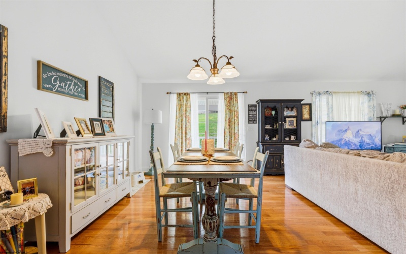 83 Antietam Drive, Morgantown, West Virginia 26508, 3 Bedrooms Bedrooms, 6 Rooms Rooms,3 BathroomsBathrooms,Single Family Detached,For Sale,Antietam,10163949