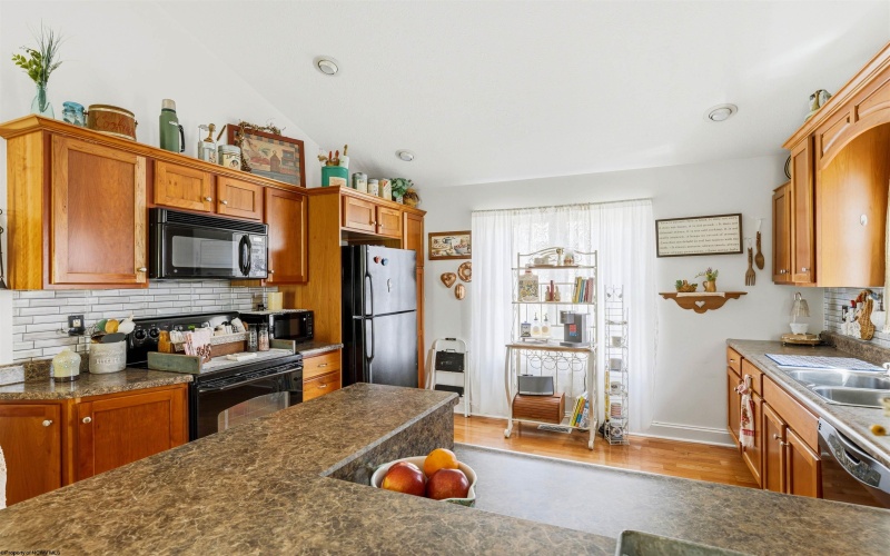 83 Antietam Drive, Morgantown, West Virginia 26508, 3 Bedrooms Bedrooms, 6 Rooms Rooms,3 BathroomsBathrooms,Single Family Detached,For Sale,Antietam,10163949