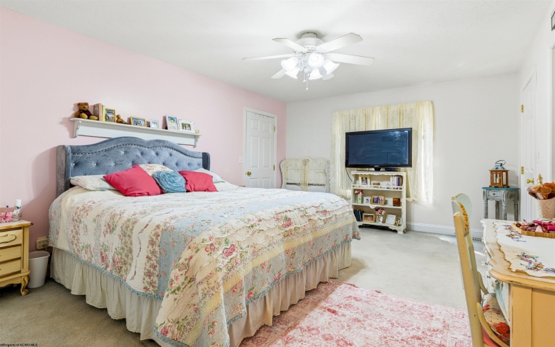 83 Antietam Drive, Morgantown, West Virginia 26508, 3 Bedrooms Bedrooms, 6 Rooms Rooms,3 BathroomsBathrooms,Single Family Detached,For Sale,Antietam,10163949