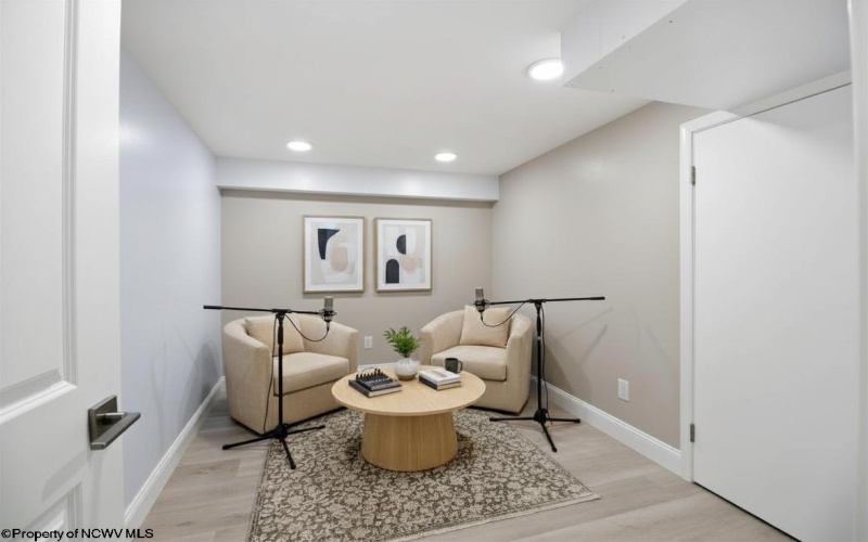 3125 Greystone Drive, Morgantown, West Virginia 26508, 5 Bedrooms Bedrooms, 14 Rooms Rooms,4 BathroomsBathrooms,Single Family Detached,For Sale,Greystone,10163951