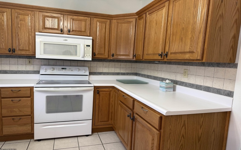 122 Vermont Avenue, Clarksburg, West Virginia 26301, 4 Bedrooms Bedrooms, 9 Rooms Rooms,1 BathroomBathrooms,Single Family Detached,For Sale,Vermont,10163956 122 Vermont Avenue, Clarksburg, West Virginia 26301, 4 Bedrooms Bedrooms, 9 Rooms Rooms,1 BathroomBathrooms,Single Family Detached,For Sale,Vermont,10163956