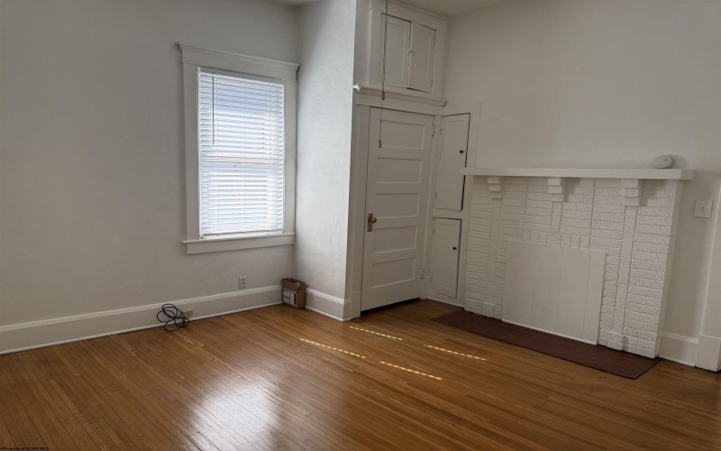 122 Vermont Avenue, Clarksburg, West Virginia 26301, 4 Bedrooms Bedrooms, 9 Rooms Rooms,1 BathroomBathrooms,Single Family Detached,For Sale,Vermont,10163956 122 Vermont Avenue, Clarksburg, West Virginia 26301, 4 Bedrooms Bedrooms, 9 Rooms Rooms,1 BathroomBathrooms,Single Family Detached,For Sale,Vermont,10163956