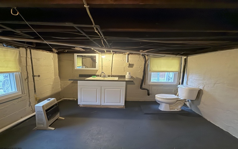 122 Vermont Avenue, Clarksburg, West Virginia 26301, 4 Bedrooms Bedrooms, 9 Rooms Rooms,1 BathroomBathrooms,Single Family Detached,For Sale,Vermont,10163956 122 Vermont Avenue, Clarksburg, West Virginia 26301, 4 Bedrooms Bedrooms, 9 Rooms Rooms,1 BathroomBathrooms,Single Family Detached,For Sale,Vermont,10163956