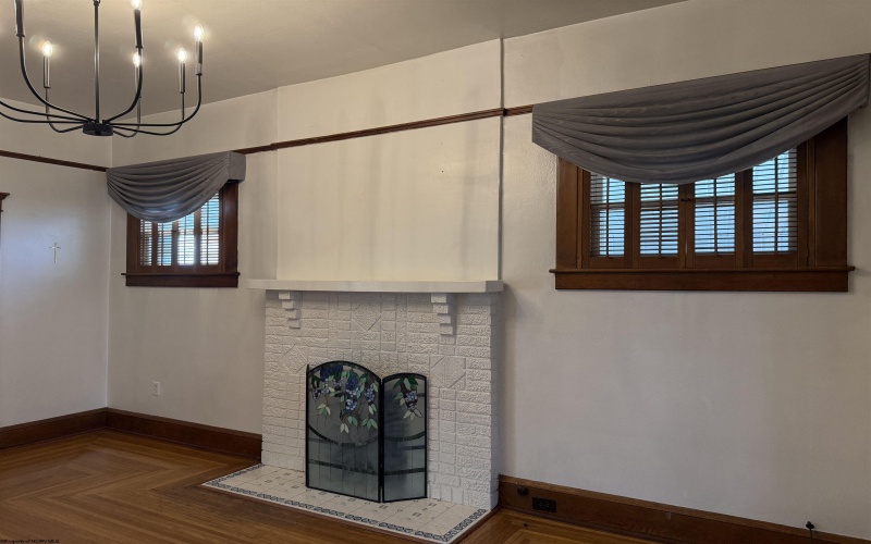 122 Vermont Avenue, Clarksburg, West Virginia 26301, 4 Bedrooms Bedrooms, 9 Rooms Rooms,1 BathroomBathrooms,Single Family Detached,For Sale,Vermont,10163956 122 Vermont Avenue, Clarksburg, West Virginia 26301, 4 Bedrooms Bedrooms, 9 Rooms Rooms,1 BathroomBathrooms,Single Family Detached,For Sale,Vermont,10163956