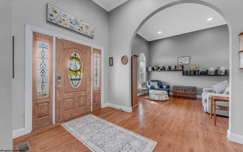 106 Iris Lane, Morgantown, West Virginia 26501, 4 Bedrooms Bedrooms, 11 Rooms Rooms,4 BathroomsBathrooms,Single Family Detached,For Sale,Iris,10163974