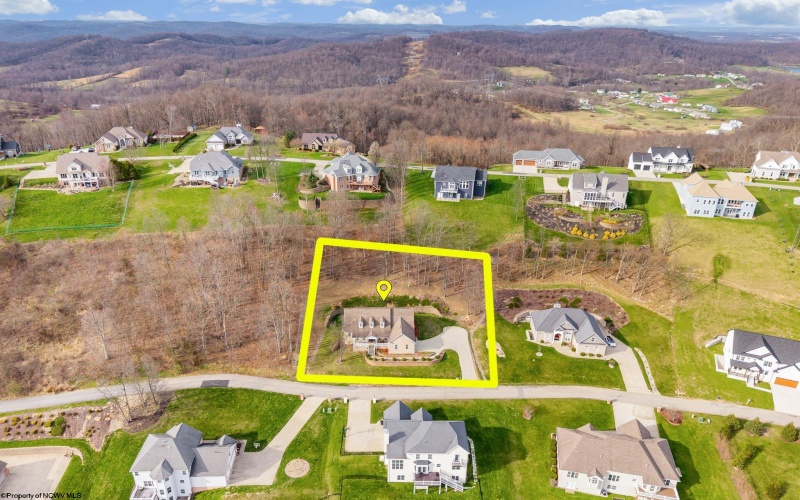 106 Iris Lane, Morgantown, West Virginia 26501, 4 Bedrooms Bedrooms, 11 Rooms Rooms,4 BathroomsBathrooms,Single Family Detached,For Sale,Iris,10163974