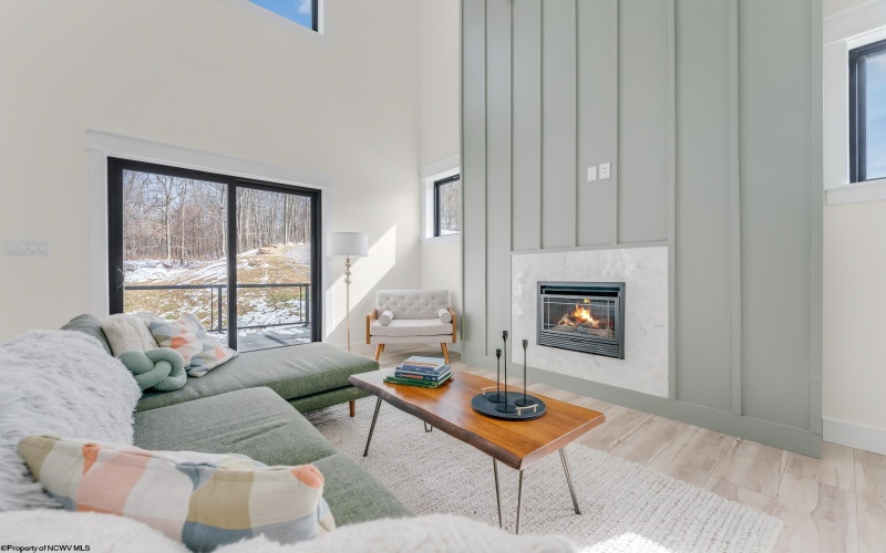 116 Tivoli Garden Drive, Morgantown, West Virginia 26508, 4 Bedrooms Bedrooms, 9 Rooms Rooms,4 BathroomsBathrooms,Single Family Attached,For Sale,Tivoli Garden,10163970