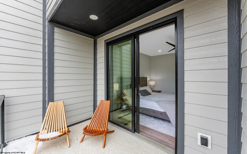 116 Tivoli Garden Drive, Morgantown, West Virginia 26508, 4 Bedrooms Bedrooms, 9 Rooms Rooms,4 BathroomsBathrooms,Single Family Attached,For Sale,Tivoli Garden,10163970