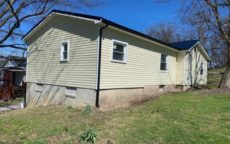 96 Jackson Street, Junior, West Virginia 26275, 4 Bedrooms Bedrooms, 7 Rooms Rooms,2 BathroomsBathrooms,Single Family Detached,For Sale,Jackson,10163973