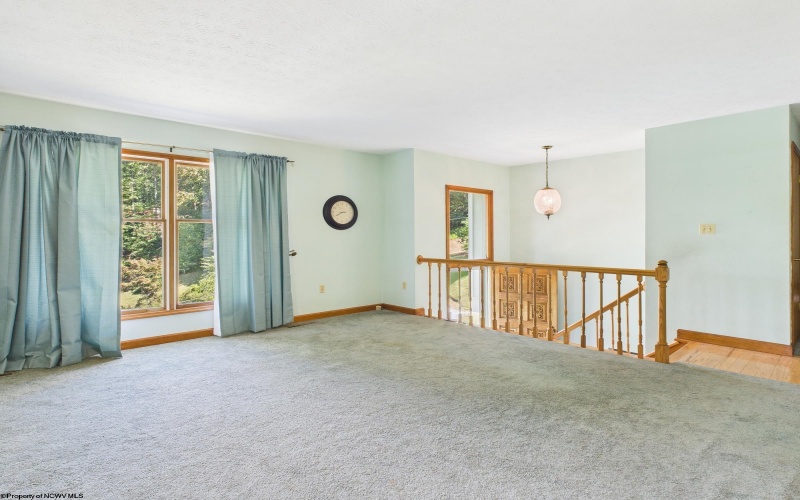 152 Hilltop Drive, Philippi, West Virginia 26416, 5 Bedrooms Bedrooms, 12 Rooms Rooms,3 BathroomsBathrooms,Single Family Detached,For Sale,Hilltop,10161553