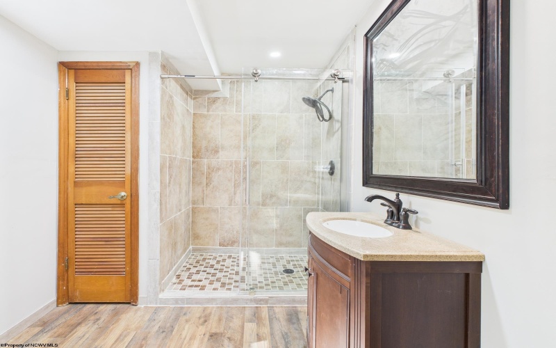 152 Hilltop Drive, Philippi, West Virginia 26416, 5 Bedrooms Bedrooms, 12 Rooms Rooms,3 BathroomsBathrooms,Single Family Detached,For Sale,Hilltop,10161553