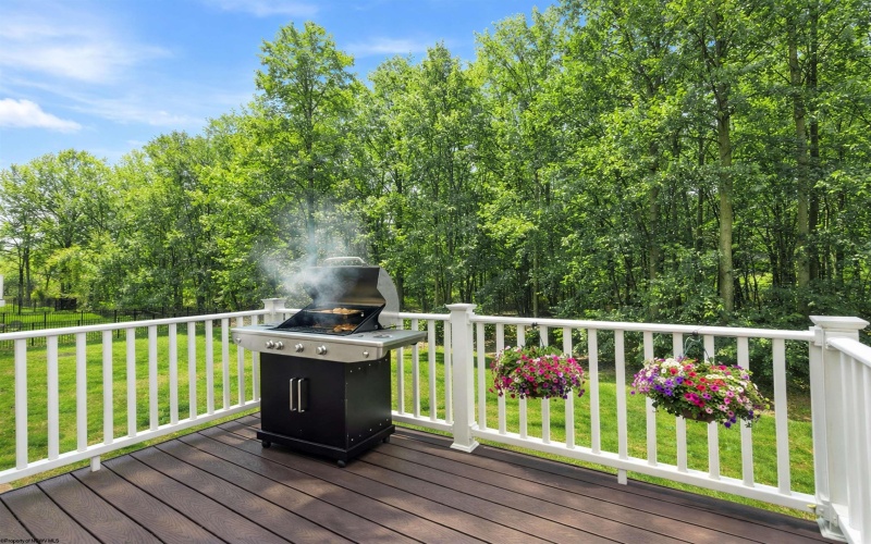 319 Bay Street, Morgantown, West Virginia 26508, 3 Bedrooms Bedrooms, 6 Rooms Rooms,2 BathroomsBathrooms,Single Family Attached,For Sale,Bay,10163990