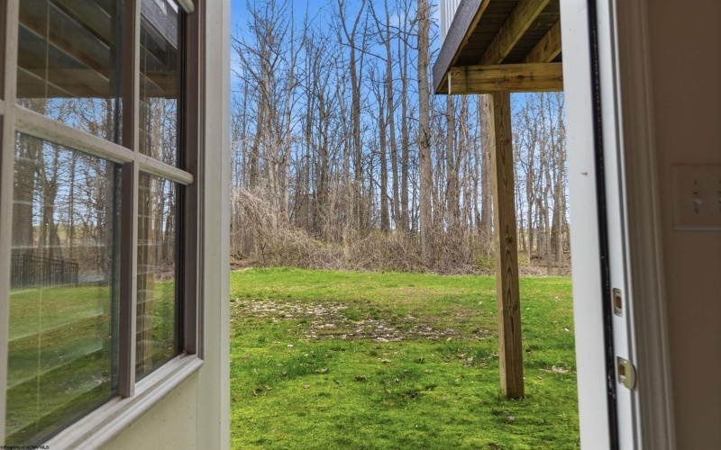 319 Bay Street, Morgantown, West Virginia 26508, 3 Bedrooms Bedrooms, 6 Rooms Rooms,2 BathroomsBathrooms,Single Family Attached,For Sale,Bay,10163990