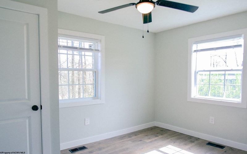 275 Bertha Hill Road, Maidsville, West Virginia 26541, 3 Bedrooms Bedrooms, 6 Rooms Rooms,2 BathroomsBathrooms,Single Family Detached,For Sale,Bertha Hill,10163991