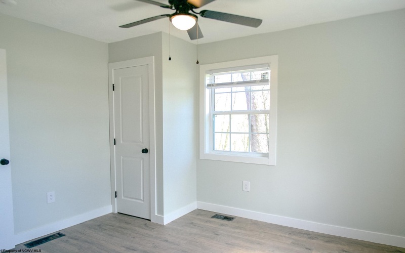 275 Bertha Hill Road, Maidsville, West Virginia 26541, 3 Bedrooms Bedrooms, 6 Rooms Rooms,2 BathroomsBathrooms,Single Family Detached,For Sale,Bertha Hill,10163991