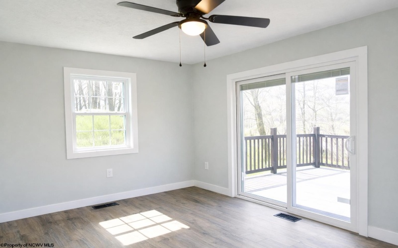 275 Bertha Hill Road, Maidsville, West Virginia 26541, 3 Bedrooms Bedrooms, 6 Rooms Rooms,2 BathroomsBathrooms,Single Family Detached,For Sale,Bertha Hill,10163991